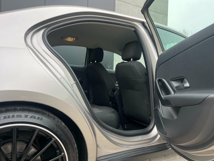 Mercedes-Benz A 180 A 180 7G-DCT Berline Widescreen/Navigatie/Camera.. Leconte Motors