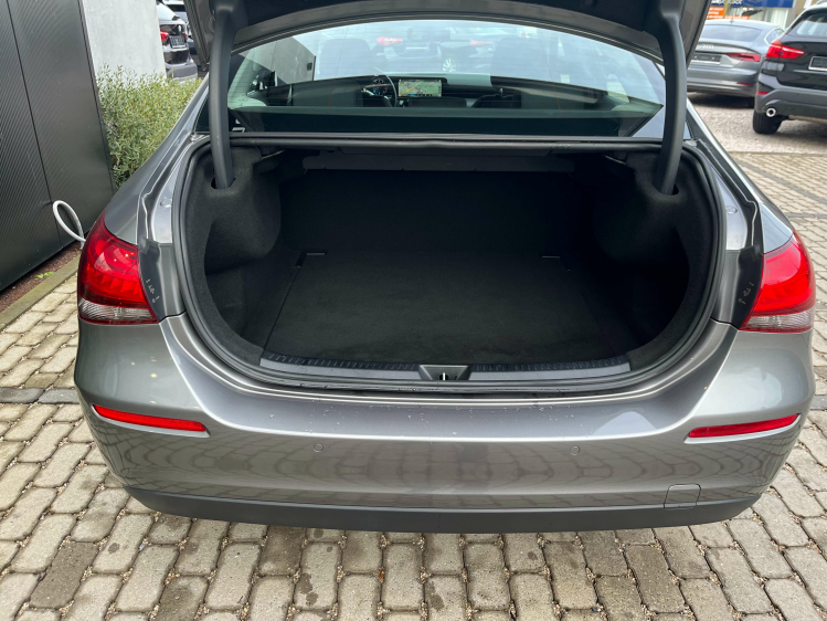 Mercedes-Benz A 180 A 180 7G-DCT Berline Widescreen Carplay/Camera/GPS Leconte Motors