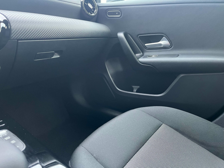 Mercedes-Benz A 180 A 180 7G-DCT Berline Widescreen Carplay/Camera/GPS Leconte Motors