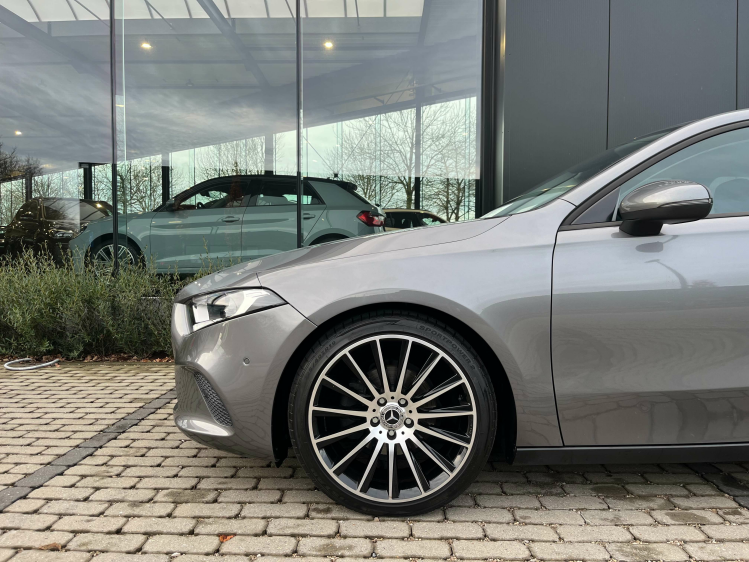 Mercedes-Benz A 180 A 180 7G-DCT Berline Widescreen Carplay/Camera/GPS Leconte Motors