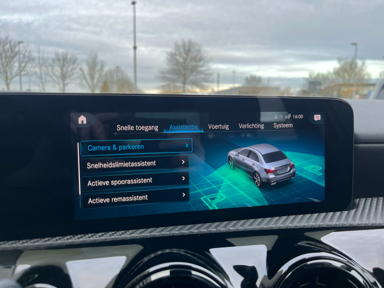 Mercedes-Benz A 180 A 180 7G-DCT Berline Widescreen Carplay/Camera/GPS Leconte Motors