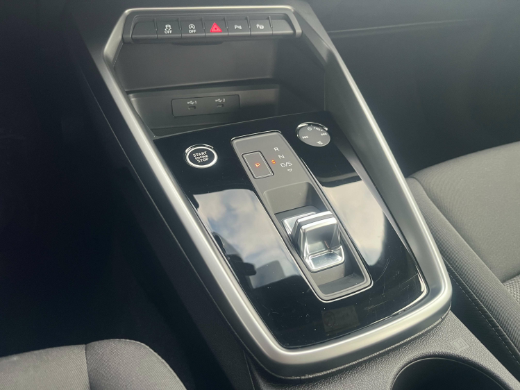 Audi A3 A3 30 TFSI Berline S-Tronic Virtual/Carplay/Camera Leconte Motors