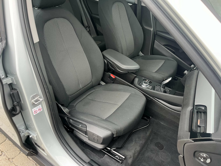 BMW X1 X1 sDrive18iA Panodak/Gps/Carplay/Cruise/PDC/... Leconte Motors