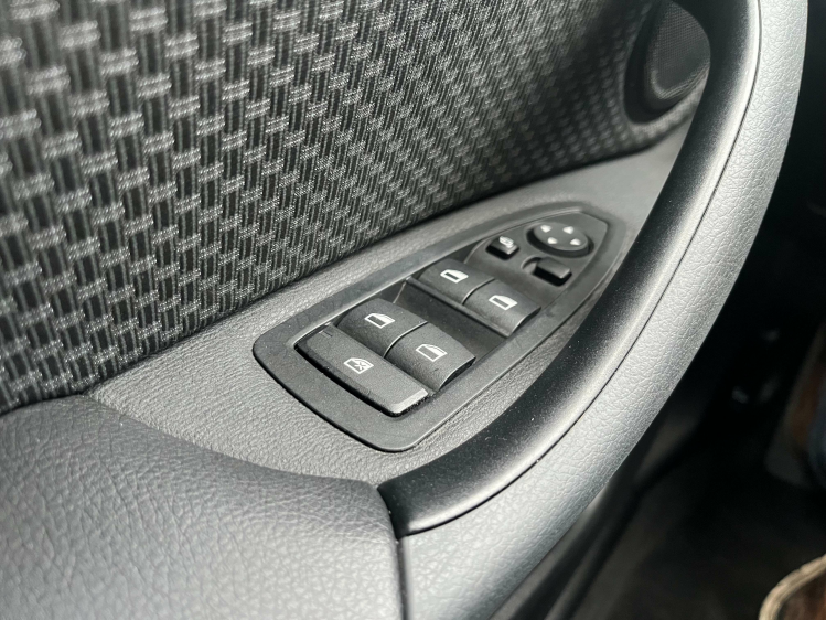 BMW X1 X1 sDrive18iA Panodak/Gps/Carplay/Cruise/PDC/... Leconte Motors