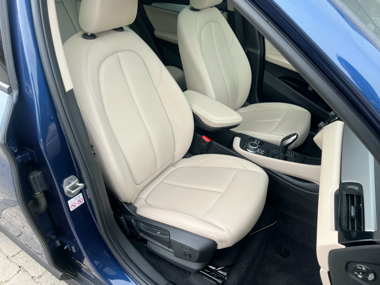 BMW X1 X1 sDrive18iA Panodak/Leder/Carplay/Camera/Sfeerv Leconte Motors