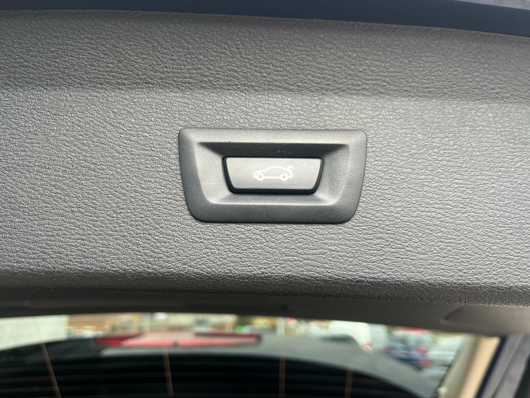 BMW X1 X1 sDrive18iA Panodak/Leder/Carplay/Camera/Sfeerv Leconte Motors