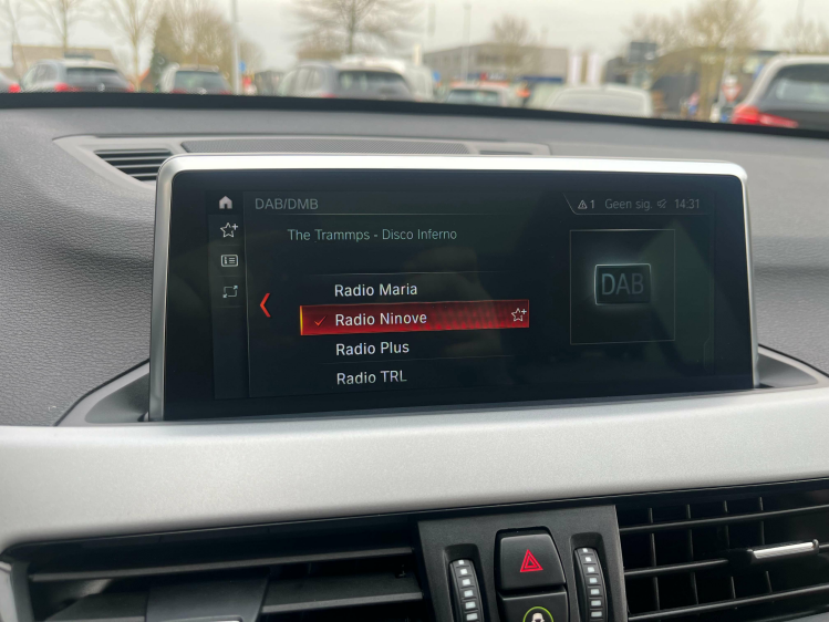 BMW X1 X1 sDrive18iA Panodak/Leder/Carplay/Camera/Sfeerv Leconte Motors