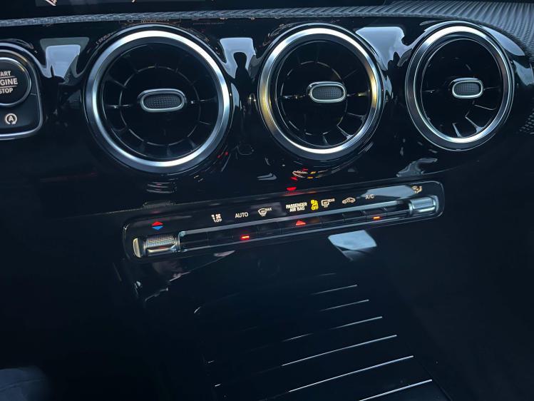 Mercedes-Benz CLA 180 CLA 180 Shooting Brake 7G-DCT Widescreen/Camera Leconte Motors