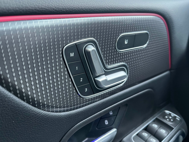 Mercedes-Benz GLB 200 GLB 200 4Matic 8G-DCT 7-zitpl/Pano/Leder/Widescre Leconte Motors