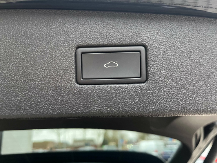 Volkswagen Tiguan Allspace Tiguan Allspace 1.5 TSI R-Line DSG Panodak/Leder.. Leconte Motors