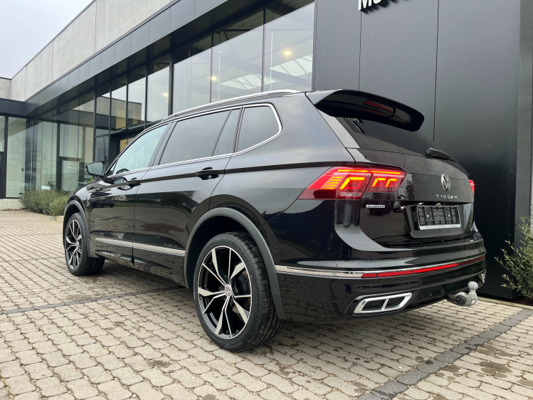 Volkswagen Tiguan Allspace Tiguan Allspace 1.5 TSI R-Line DSG Panodak/Leder.. Leconte Motors