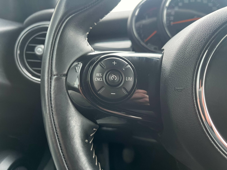 MINI Cooper Mini 1.5 Cooper Full-LED/Leder/Gps/Cruise/PDC/... Leconte Motors