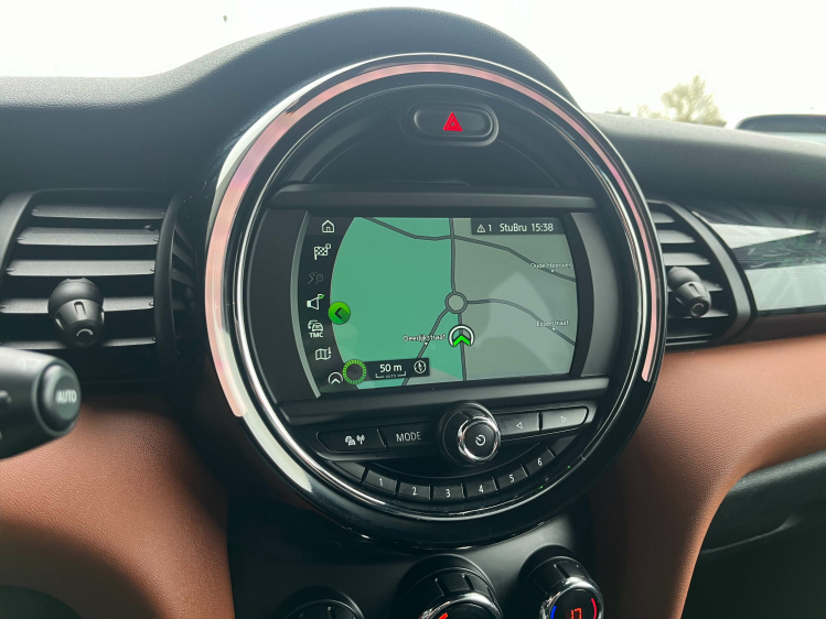 MINI Cooper Mini 1.5 Cooper Full-LED/Leder/Gps/Cruise/PDC/... Leconte Motors