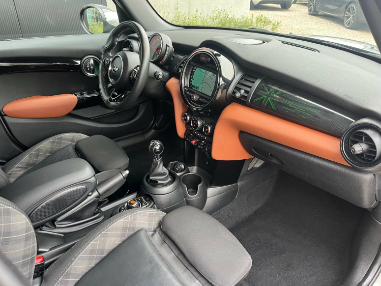 MINI Cooper Mini 1.5 Cooper Full-LED/Leder/Gps/Cruise/PDC/... Leconte Motors