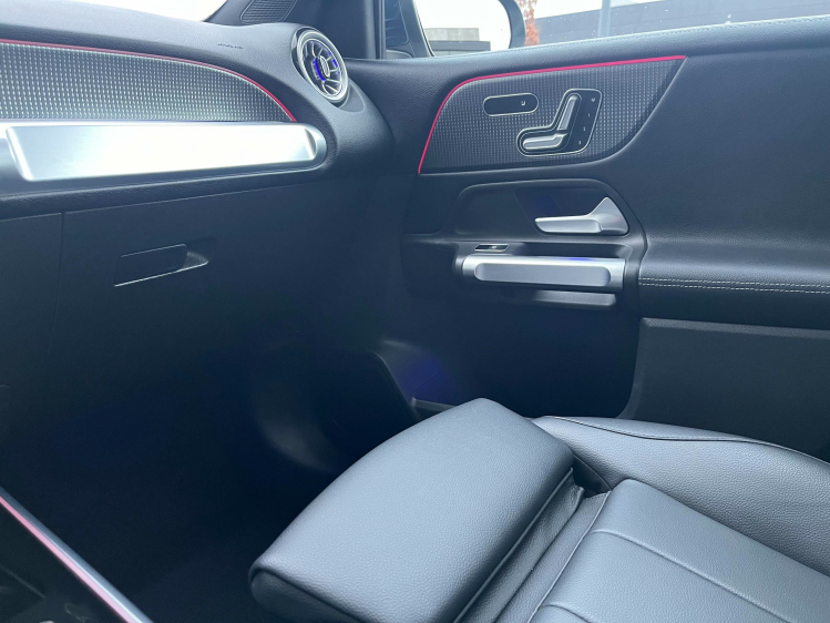 Mercedes-Benz GLB 200 GLB 200 7G-DCT 7-zitpl/Pano/Leder/Widescre Leconte Motors