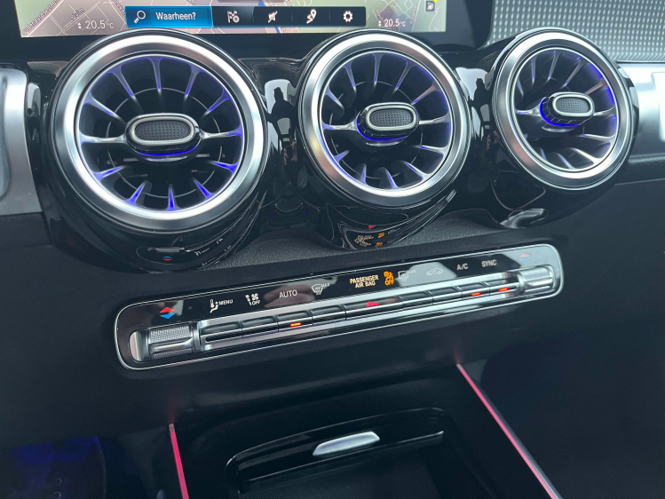 Mercedes-Benz GLB 200 GLB 200 7G-DCT 7-zitpl/Pano/Leder/Widescre Leconte Motors