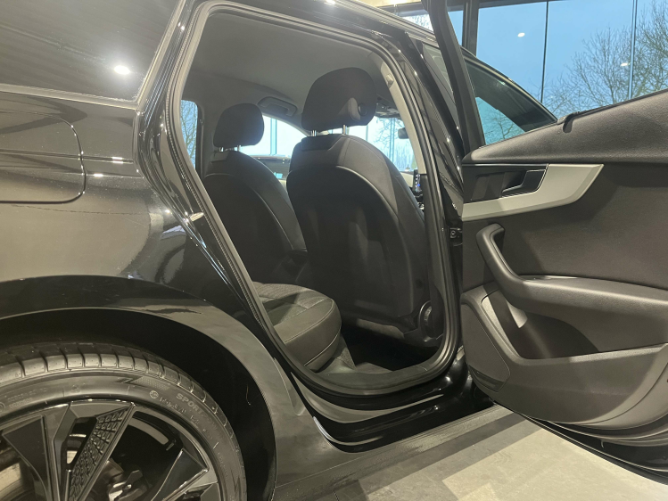 Audi A4 A4 Avant 35 TFSI S-Tronic Carplay/Gps/Cruise/PDC Leconte Motors