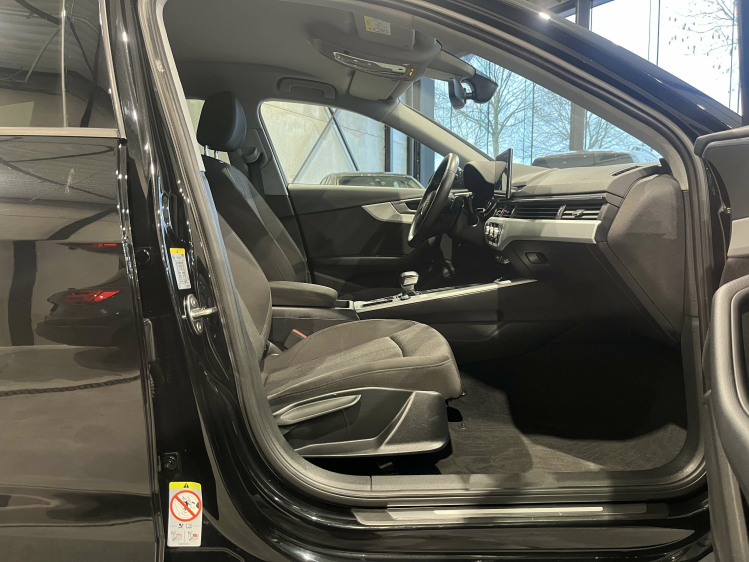 Audi A4 A4 Avant 35 TFSI S-Tronic Carplay/Gps/Cruise/PDC Leconte Motors