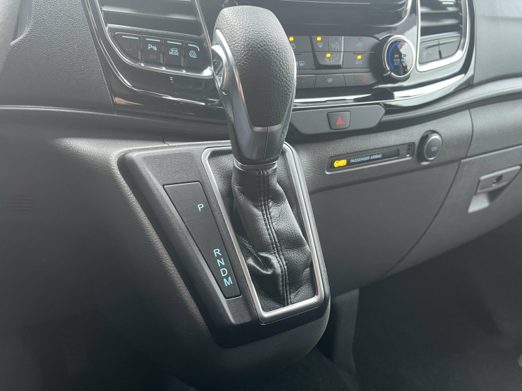 Ford Transit Custom Transit Custom 2.0TDCi L2H1 Automaat 5-zit/Trekhk Leconte Motors