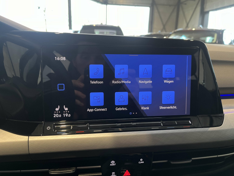 Volkswagen Golf Variant Golf SW 1.0TSI DSG Sportzetels/Carplay/Sfeerverlic Leconte Motors