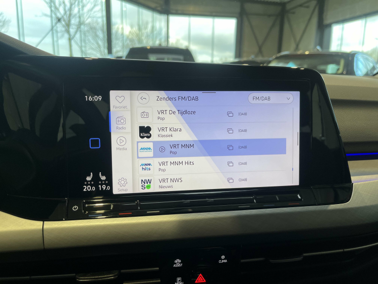 Volkswagen Golf Variant Golf SW 1.0TSI DSG Sportzetels/Carplay/Sfeerverlic Leconte Motors