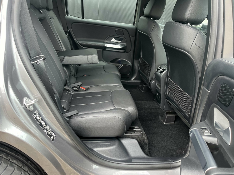 Mercedes-Benz GLB 200 GLB 200iA DCT 7-zitpl/Leder/Trekhaak/Sfeerverlicht Leconte Motors