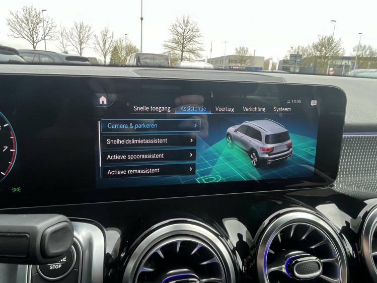 Mercedes-Benz GLB 200 GLB 200iA DCT 7-zitpl/Leder/Trekhaak/Sfeerverlicht Leconte Motors