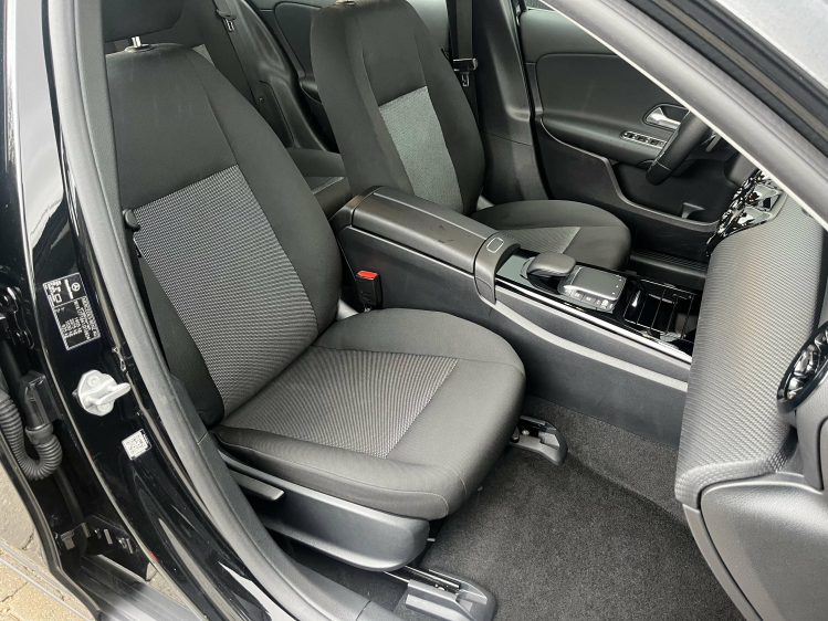 Mercedes-Benz A 180 A 180iA DCT Berline Widescreen/Zetelverwarming/CAM Leconte Motors