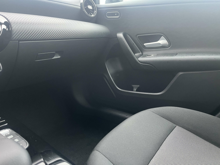 Mercedes-Benz A 180 A 180iA DCT Berline Widescreen/Zetelverwarming/CAM Leconte Motors