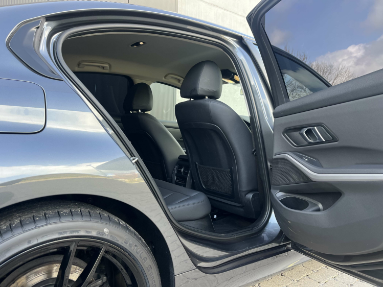 BMW 318 318 dA Berline LED/Leder/Gps/Carplay/PDC/Cruise Leconte Motors