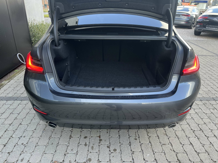 BMW 318 318 dA Berline LED/Leder/Gps/Carplay/PDC/Cruise Leconte Motors