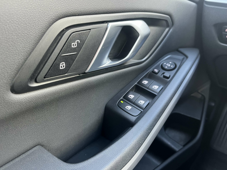 BMW 318 318 dA Berline LED/Leder/Gps/Carplay/PDC/Cruise Leconte Motors