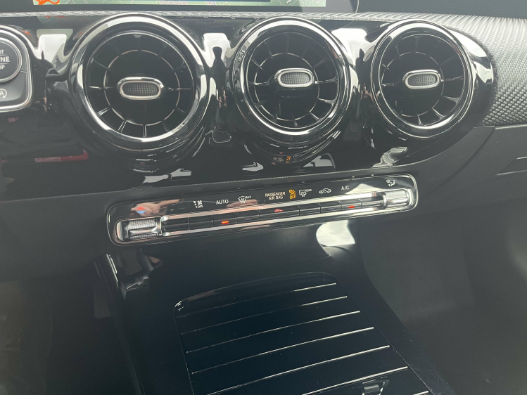 Mercedes-Benz A 180 A 180iA DCT Widescreen/Gps/Camera/Zetelverwarming Leconte Motors