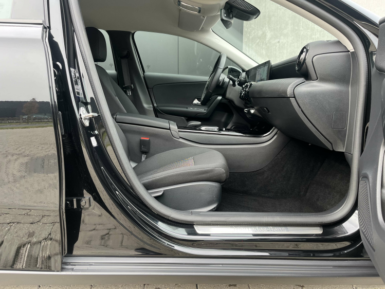 Mercedes-Benz A 180 A 180iA DCT Widescreen/Gps/Camera/Zetelverwarming Leconte Motors