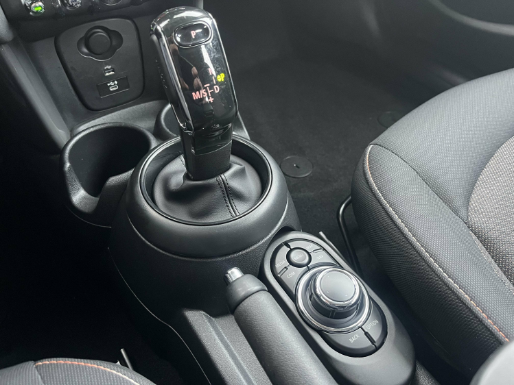 MINI One Mini 1.5iA 5-deurs Virtual/Carplay/Head-up/Cruise Leconte Motors