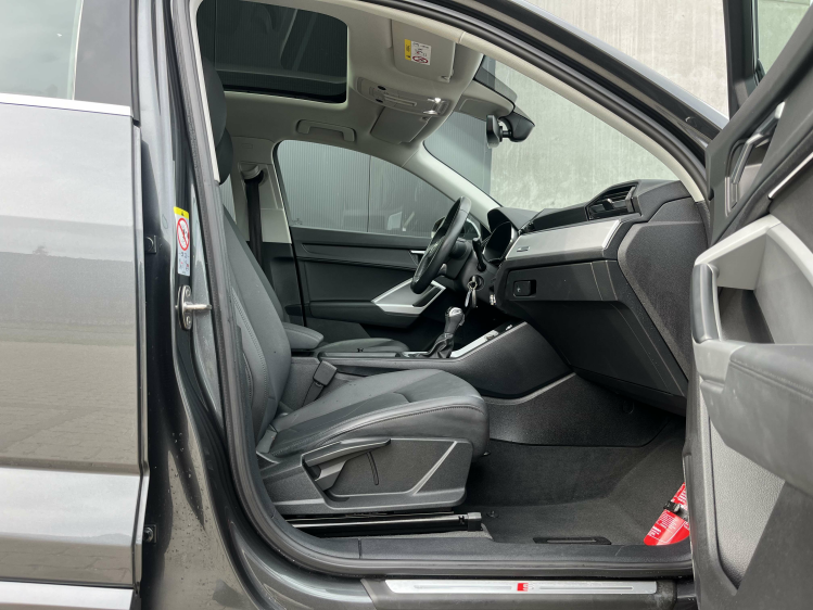 Audi Q3 Q3 SB 35TFSI S-Line Panodak/Leder/Camera/Carplay Leconte Motors