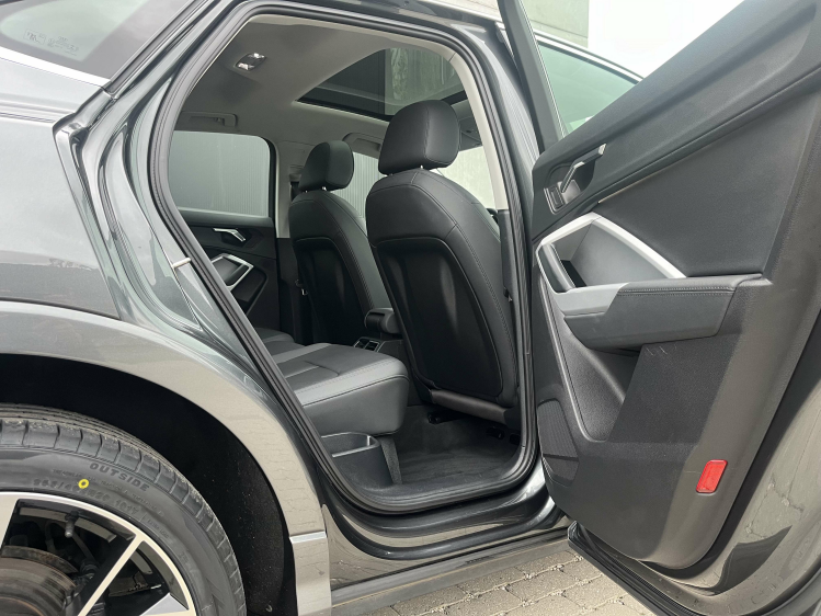 Audi Q3 Q3 SB 35TFSI S-Line Panodak/Leder/Camera/Carplay Leconte Motors