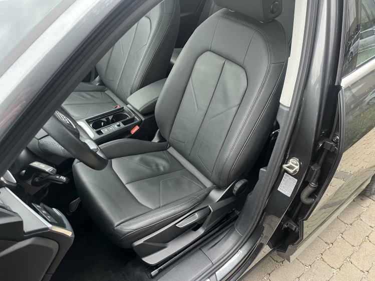 Audi Q3 Q3 SB 35TFSI S-Line Panodak/Leder/Camera/Carplay Leconte Motors