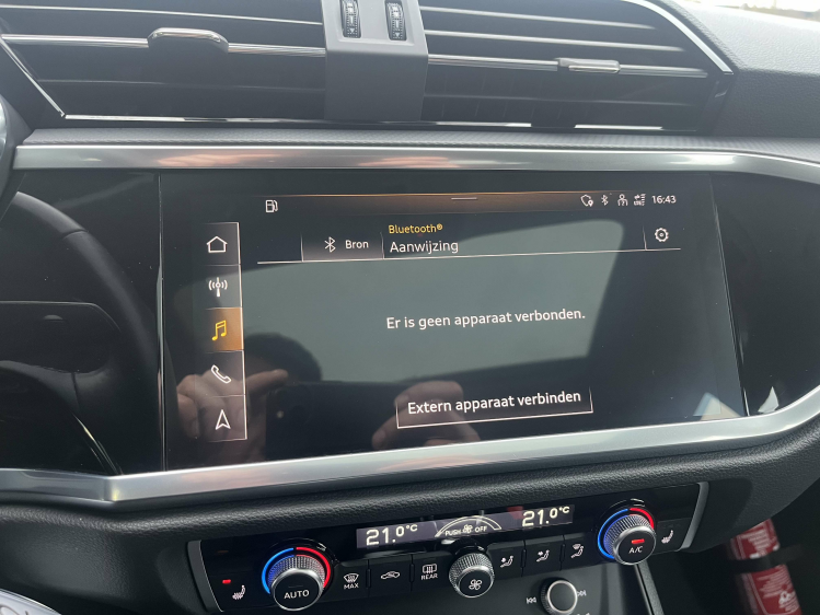 Audi Q3 Q3 SB 35TFSI S-Line Panodak/Leder/Camera/Carplay Leconte Motors