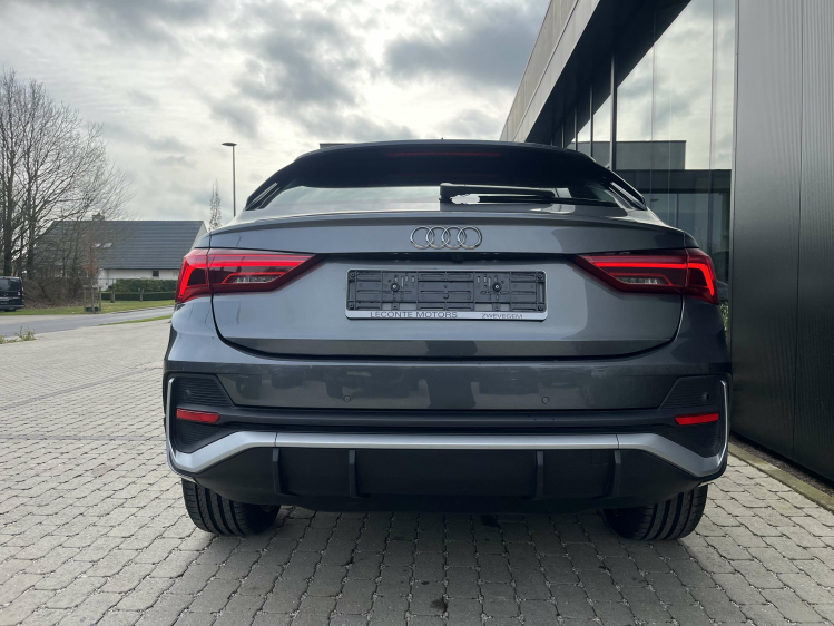 Audi Q3 Q3 SB 35TFSI S-Line Panodak/Leder/Camera/Carplay Leconte Motors