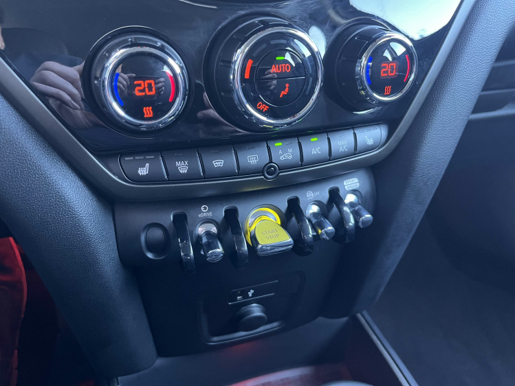 MINI Cooper SE Countryman Mini Countryman Plug In Hybrid LED/Carplay/Camera Leconte Motors