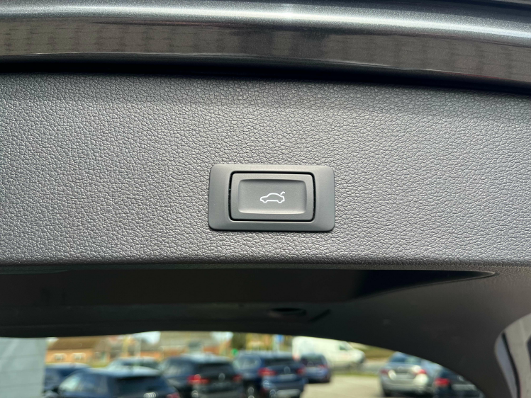 Audi Q2 Q2 35 TFSI S-Tronic S-Line Virtual/Leder/Camera/.. Leconte Motors