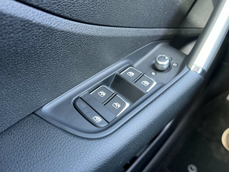 Audi Q2 Q2 35 TFSI S-Tronic S-Line Virtual/Leder/Camera/.. Leconte Motors