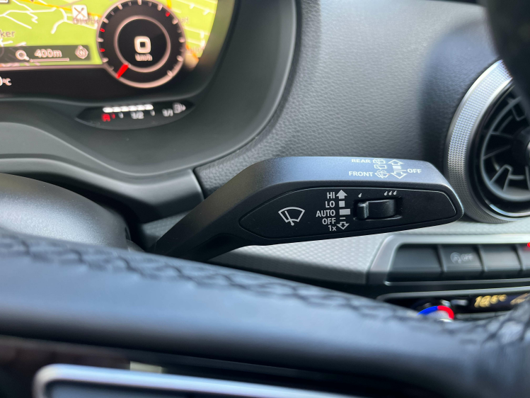 Audi Q2 Q2 35 TFSI S-Tronic S-Line Virtual/Leder/Camera/.. Leconte Motors