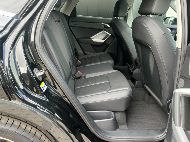 Audi Q3 Q3 Sportback 35TFSI S-Tronic Panodak/LED/Leder/CAM Leconte Motors