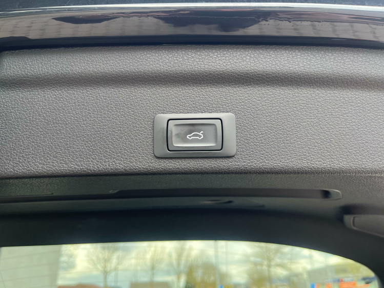 Audi Q3 Q3 Sportback 35TFSI S-Tronic Panodak/LED/Leder/CAM Leconte Motors