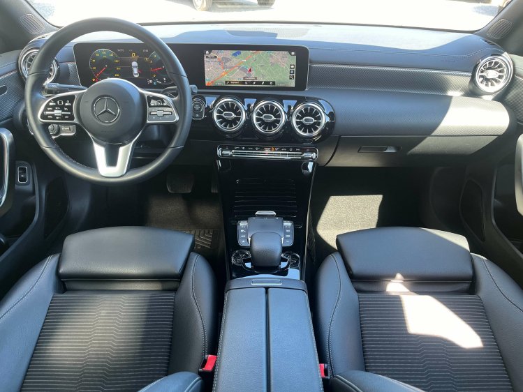 Mercedes-Benz CLA 180 CLA180iA Coupé Panodak/Leder/LED/Camera/...!! Leconte Motors