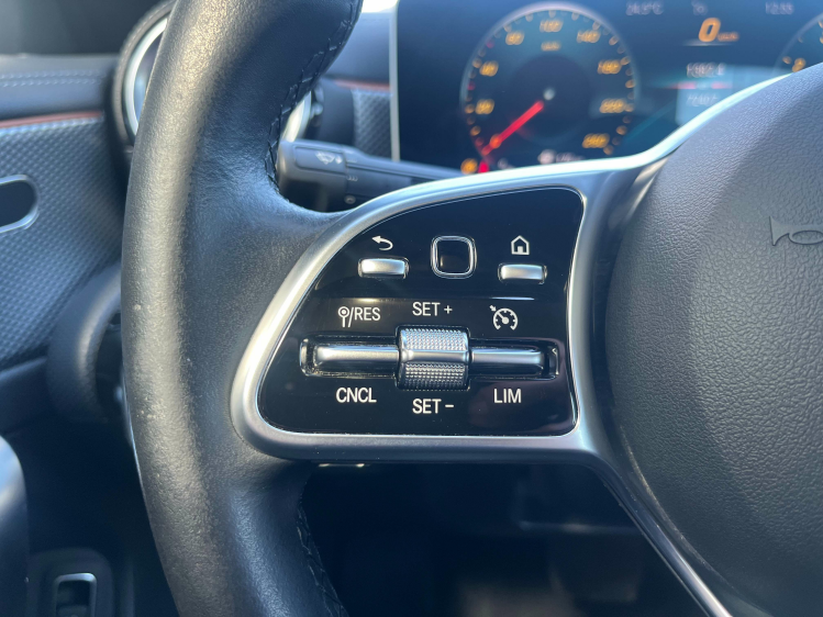 Mercedes-Benz CLA 180 CLA180iA Coupé Panodak/Leder/LED/Camera/...!! Leconte Motors