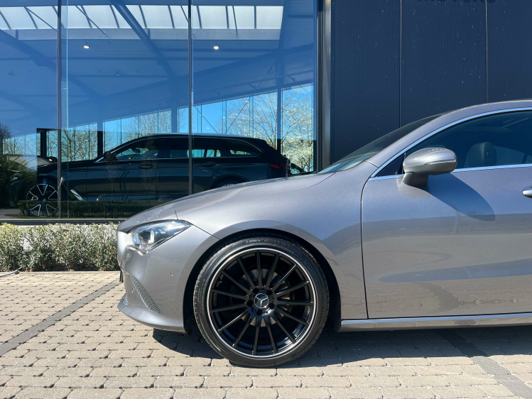 Mercedes-Benz CLA 180 CLA180iA Coupé Panodak/Leder/LED/Camera/...!! Leconte Motors