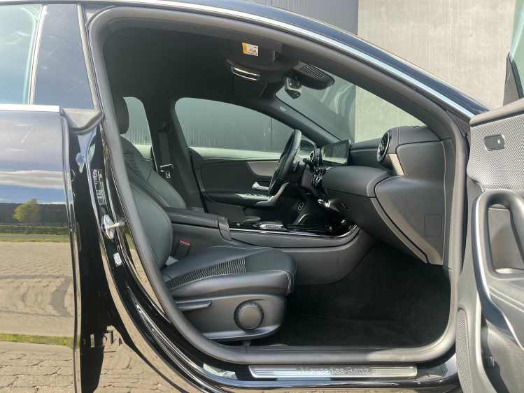 Mercedes-Benz CLA 250 CLA 250e Plug In Hybrid Coupé Leder/Camera/Cruise/...!! Leconte Motors